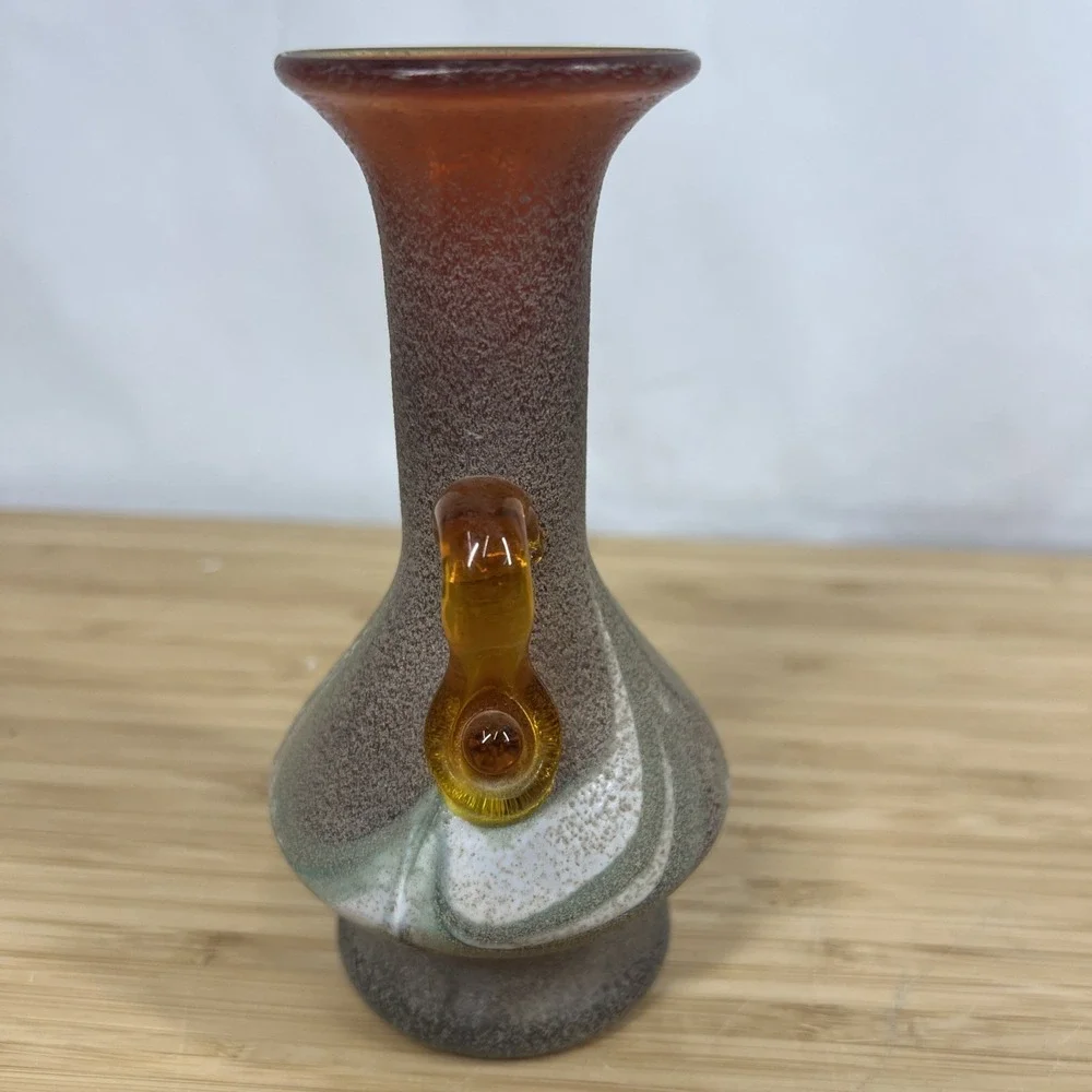 Vintage Art‎ Glass Bud Vase Amber Applied Handles Mottled Orange Green 5.75